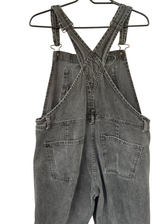 We The Free Baggy Boyfriend Denim Overalls Womens Medium Cross Back 100% Cotton - Picture 3 of 9